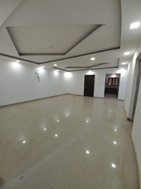 Beautiful 4BHK builder floor in Green Field , GOA